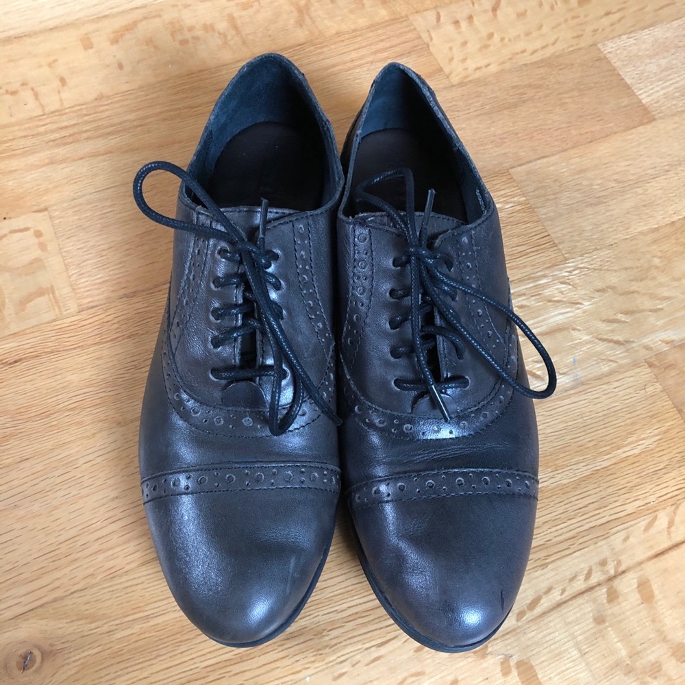 Born Gray Leather Arletta Oxfords